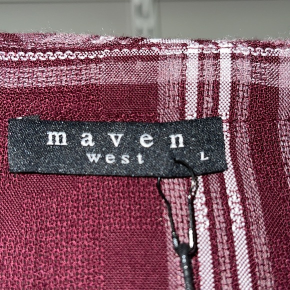 NWT WOMEN’S LACE UP PLAID BELL SLEEVE TOP - Picture 2 of 5